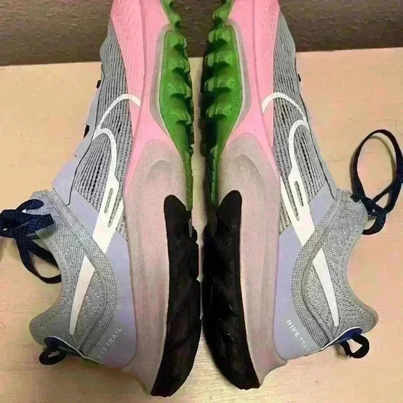 Nike Air Zoom Terra Kiger 8 Trail Running Shoes - Picture 2 of 8